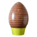 Grand oeuf en chocolat au lait décor rayé avec support - 1kg