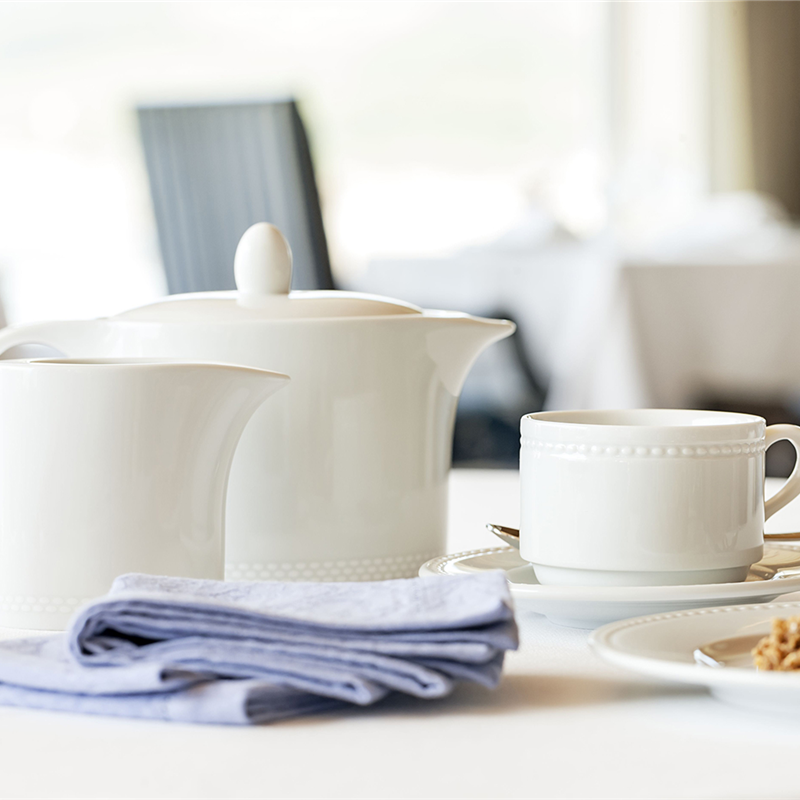 Teapot - Porcelain 40 cl - Perla ( 050160 ) (1 X 1 unit)
